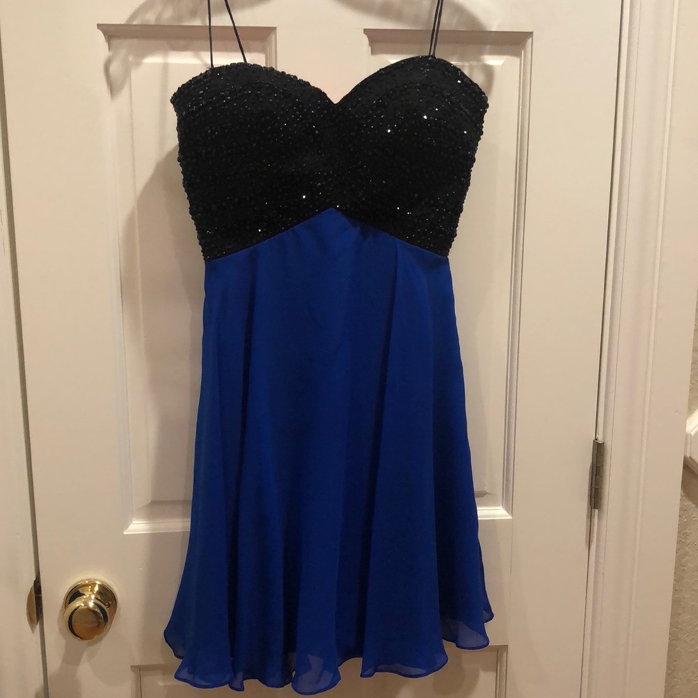 Beaded mini formal - Picture 3 of 7